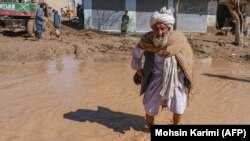 بارندگی ها و سیلاب ها در هفته های گذشته جریان زندگی را در بخش های وسیعی از افغانستان مختل کرده است