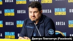Дмитро Плетенчук додав, що за ним зберігається і статус речника ВМС