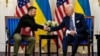 «Захід не хоче, щоб Україна програла, але і не хоче, щоб вона перемогла» – Джеймс Ніксі