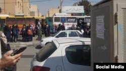 تصویر از نزدیکی مکتب دخترانه در ایران که شاگردان در آن مسموم شده بودند