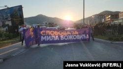 Pristalice Božovića traže njegovo puštanje iz pritvora, 21. april 2023.