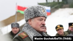 Олкександр Лукашенко на російсько-білоруських військових навчаннях, архівне фото, 2022 рік