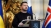 Президент України Володимир Зеленський на пресконференції в Гельсінкі, 3 травня 2023 року