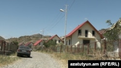 Azerbaijanis fled Zabux during the first war in the 1990s, when it came under control of Armenian forces along with the rest of the surrounding Lachin district and was renamed Aghavno.