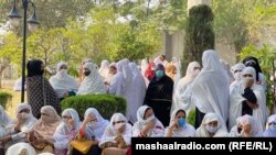 د خیبر پښتونخوا د صحت څانګړې ښځینه کارکوونکو تر دې وړاندې هم د خپلو غوښتنو لپاره احتجاج کړی وو. 