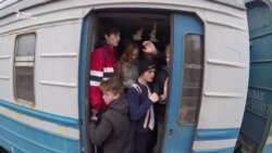 Іржаві та смердючі – якими електричками доводиться їздити українцям (відео)