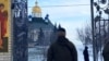 У серпні 2022 року чоловікові повідомили про підозру у державній зраді. Після цього він почав переховуватися, та був оголошений у розшук (фото ілюстративне)