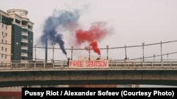 The "Free Sentsov" banner hung in Yakutsk on August 7