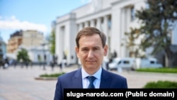 Федір Веніславський каже, що члени Комітету ВР із питань нацбезпеки, оборони й розвідки мали «багато претензій» до окремих підрозділів СБУ, в тому числі регіональних управлінь