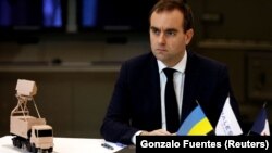 Ця заява Себастьєна Лекорню пролунала на тлі повідомлень, що США припинили ділитися з Україною розвідданими 
