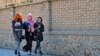 حکومت طالبان تحصیلات عالی را برای همه زنان و دختران در افغانستان « تا امر ثانی» معطل کرد