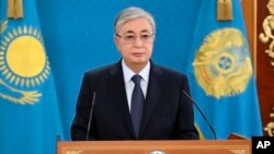 За його словами, діяльність цієї компанії викликає «безліч питань» у підприємців і суспільства