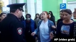 Женщины Дагестана, выступающий против мобилизации в России. Сентябрь 2022 года