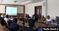The survey -- funded by the U.S. Embassy in Tajikistan -- spoke to 2,500 people across the country of about 9.9 million and asked them which foreign television channels they have watched since 2019.