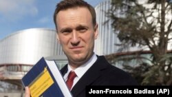 Russian opposition activist Aleksei Navalny (file photo)