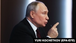Очільник Росії Володимир Путін на щорічній підсумковій пресконференції і так званій «прямій лінії». Москва, 19 грудня 2024 року