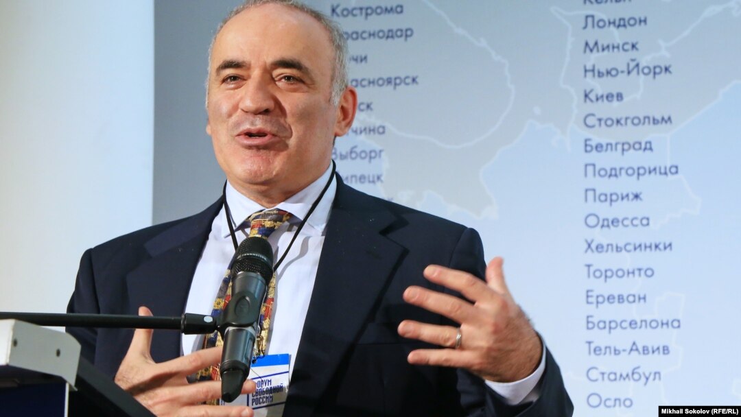 Російський опозиціонер Гаррі Каспаров на Форумі вільної Росії. Вільнюс, листопад 2019 року