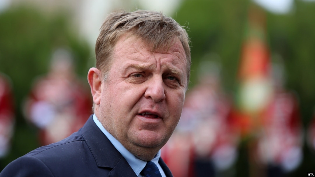 Бугарскиот министер за одбрана и вицепремиер, Красимир Каракачанов