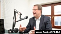 Ovi, takozvani Putinovi Anđeli nesumnjivo su deo tog jednog veoma politiziranog programa: Boško Jakšić
