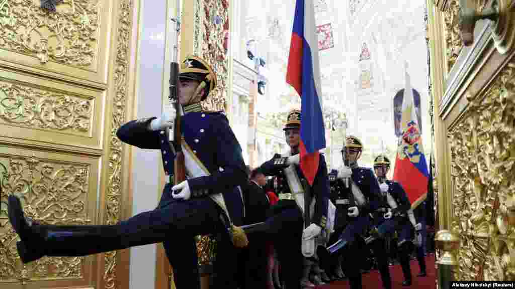 В Москве Владимир Путин официально вступил в должность президента России на новый срок