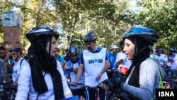 Iranian women take part in a Car-Free Tuesdays event. (file photo)
