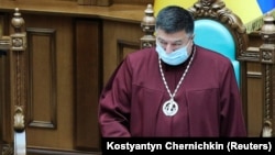 Олександр Тупицький стверджує, що співробітники УДО не надали «будь-яких документів на підтвердження правомірності своїх дій» 