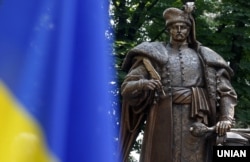 Вшанування Пилипа Орлика та його Конституції в Києві. Багато положень тієї Конституції не втратили актуальність і через 300 років
