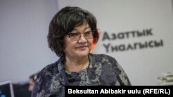 Жылдызкан Жолдошева.