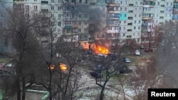 «І російським, і українським силам треба вжити необхідних кроків, щоб дозволити мирним жителям безпечно залишити місто», кажуть у Human Rights Watch
