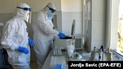 Laboratorisjka obrada uzoraka testiranih na korona virus 