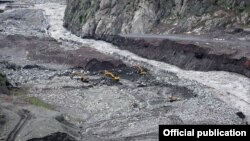 Վերին Լարս ռուս-վրացական սահմանային անցակետը: 28-ը հունիսի, 2016 թ․ 