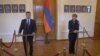 Вице-спикеры парламентов Армении и Германии Эдуард Шармазанов и Эдельгард Бульмахн в ходе совместного брифинга, Ереван, 24 мая 2016 г․