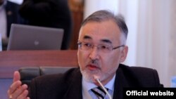 Турсунбай Бакир уулу.
