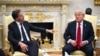 Президент США Дональд Трамп зустрічається з генеральним секретарем НАТО Марком Рютте (ліворуч) в Овальному кабінеті Білого дому у Вашингтоні 14 липня 2025 року
