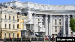 Єдиною державою в світі, яка звинувачує Україну в «агресивних мілітаристських планах», є Росія, заявили в МЗС