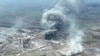 Російські військові продовжують обстріли «Азовсталі», відтак цивільні не можуть його залишити