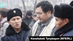 Задержание Ермека Нарымбая в Алматы, 30 января 2010 года