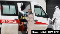 Сім осіб захворіли після контактів із зараженими на території Росії, решта – за кордоном, повідомила віцепрем’єр Тетяна Голікова