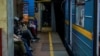 У Києві через російський удар не працює наземна частина «червоної» гілки метро