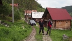 Selo bez ludog kamenja