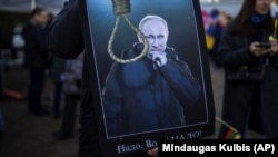 Акція проти повномасштабного вторгнення Росії в Україну. ВІльнюс, Литва. 1 березня 2022 року