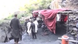 د سکرو کانکیندونکي د کار پر مهال ژغورنه غواړي