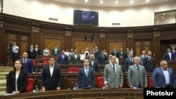 Фракция «Мой шаг» во время заседания парламента (архив)