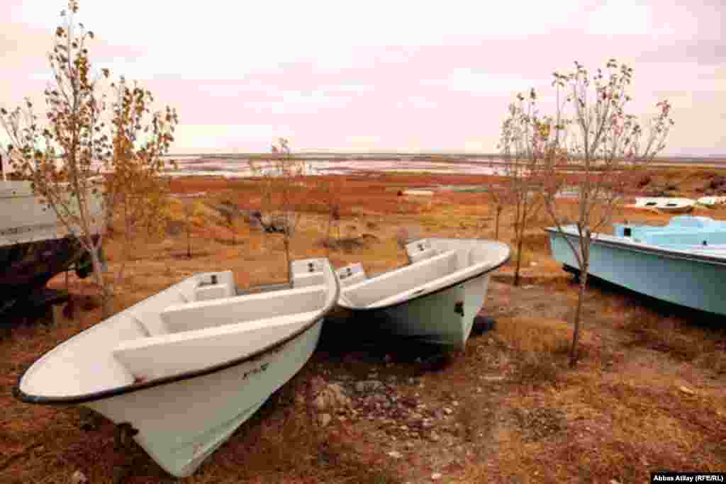 The lake borders Iran’s East and West Azerbaijan provinces, home to much of Iran’s ethnic Azeri population; the region’s history of protest against Tehran has helped galvanize demonstrations for policies to save the lake.