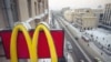 Чому заклади McDonald’s досі працюють в Росії?