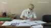 «Ми повісимо халати на паркани і підемо». Лікарі в Україні невдоволені медреформою і попереджають про закриття лікарень