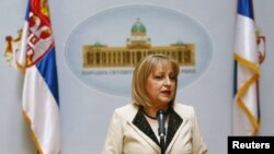 Slavica Đukić Dejanović iz Socijalističke Partije Srbije je i u ovom sazivu Vlade ministarka prosvete. Taj resor je preuzela posle majskih tragedija, kada je ostavku podneo dotadašnji ministar Branko Ružić.