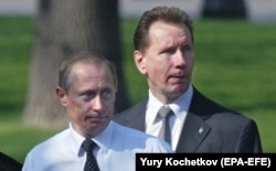 Володимир Путін та Віктор Золотов, 2004 рік
