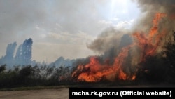 Раніше в російському управлінні МНС РФ повідомляли, що в Криму з 17 по 20 липня прогнозувалася надзвичайна пожежна небезпека, фото ілюстративне.