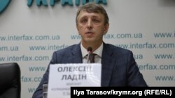 Крім того, підконтрольний Росії суд вирішив оштрафувати адвоката на 45 тисяч рублів